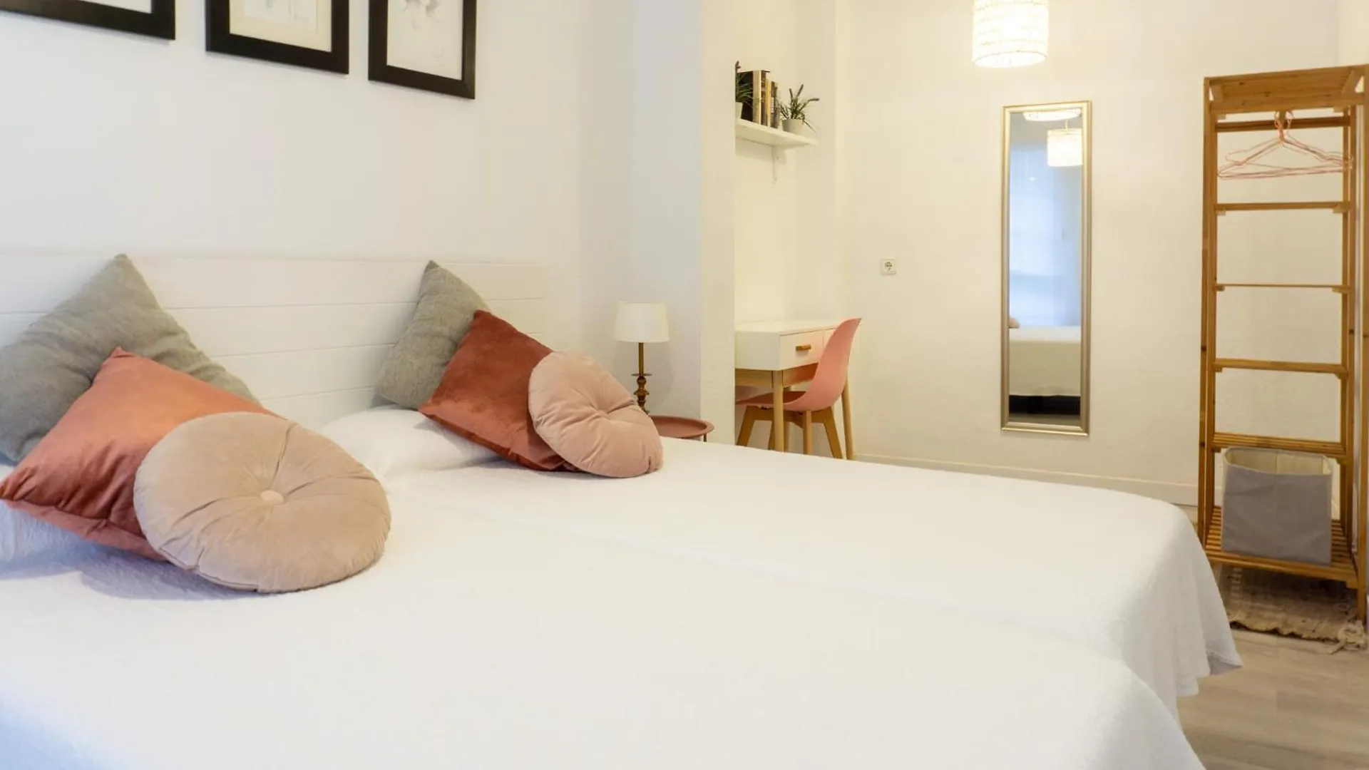 Marques7Home Malaga Apartment
